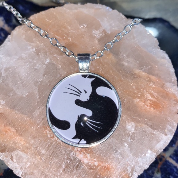 Cat yin yang necklace over the head NWOT - Picture 4 of 6